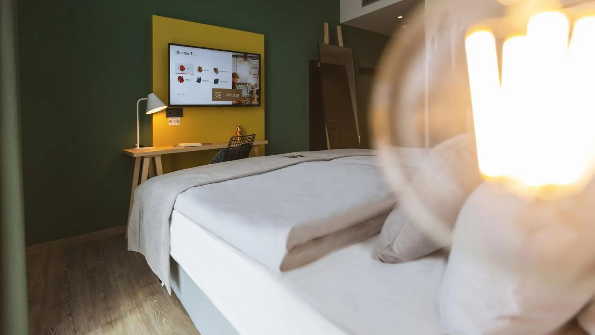 Holiday Inn - The Niu Tab Dusseldorf Main Station By Ihg מלון