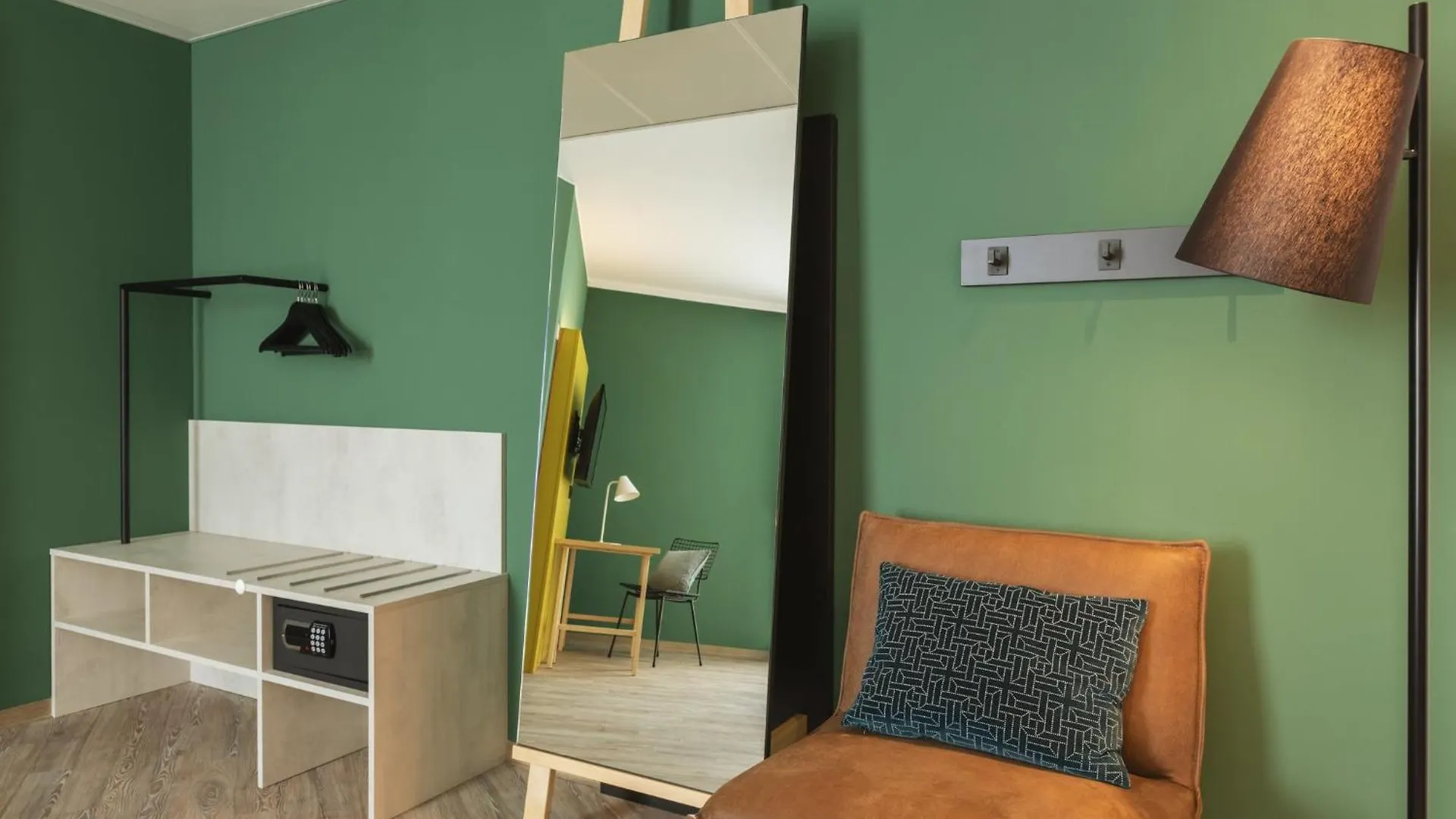 *** מלון Holiday Inn - The Niu Tab Dusseldorf Main Station By Ihg גרמניה